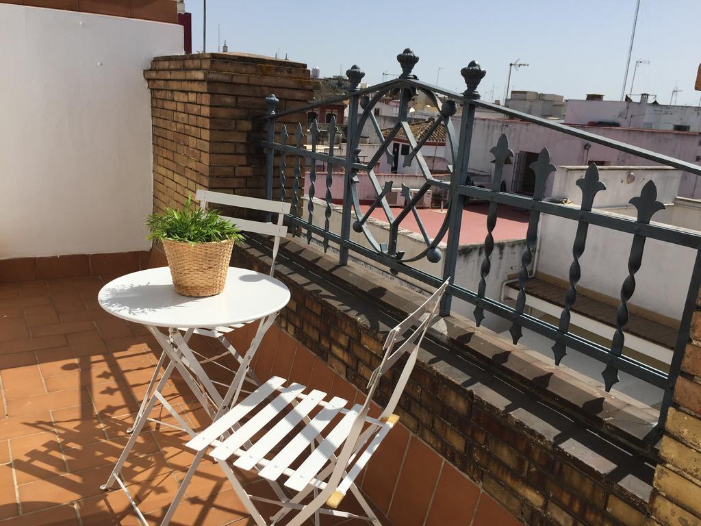 Casas De Sevilla - Apartamentos Cuna 41 ภายนอก รูปภาพ