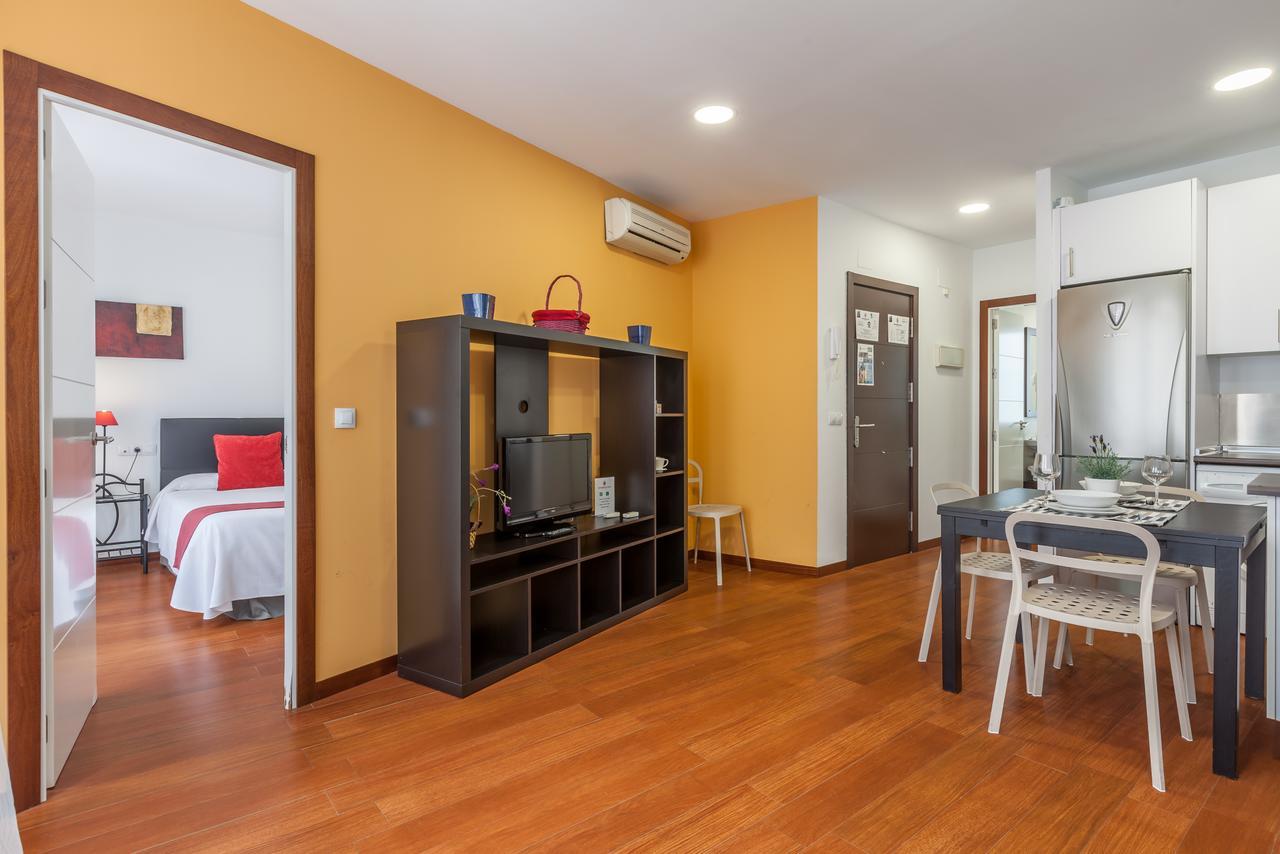 Casas De Sevilla - Apartamentos Cuna 41 ภายนอก รูปภาพ