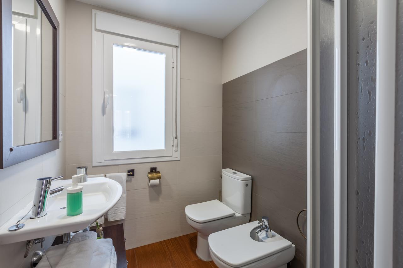 Casas De Sevilla - Apartamentos Cuna 41 ภายนอก รูปภาพ