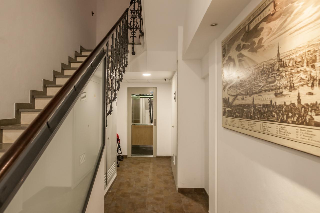 Casas De Sevilla - Apartamentos Cuna 41 ภายนอก รูปภาพ